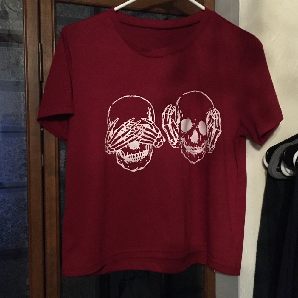 Graphic tee